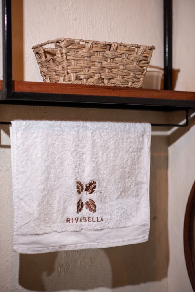 toalla rivabella ecolodge